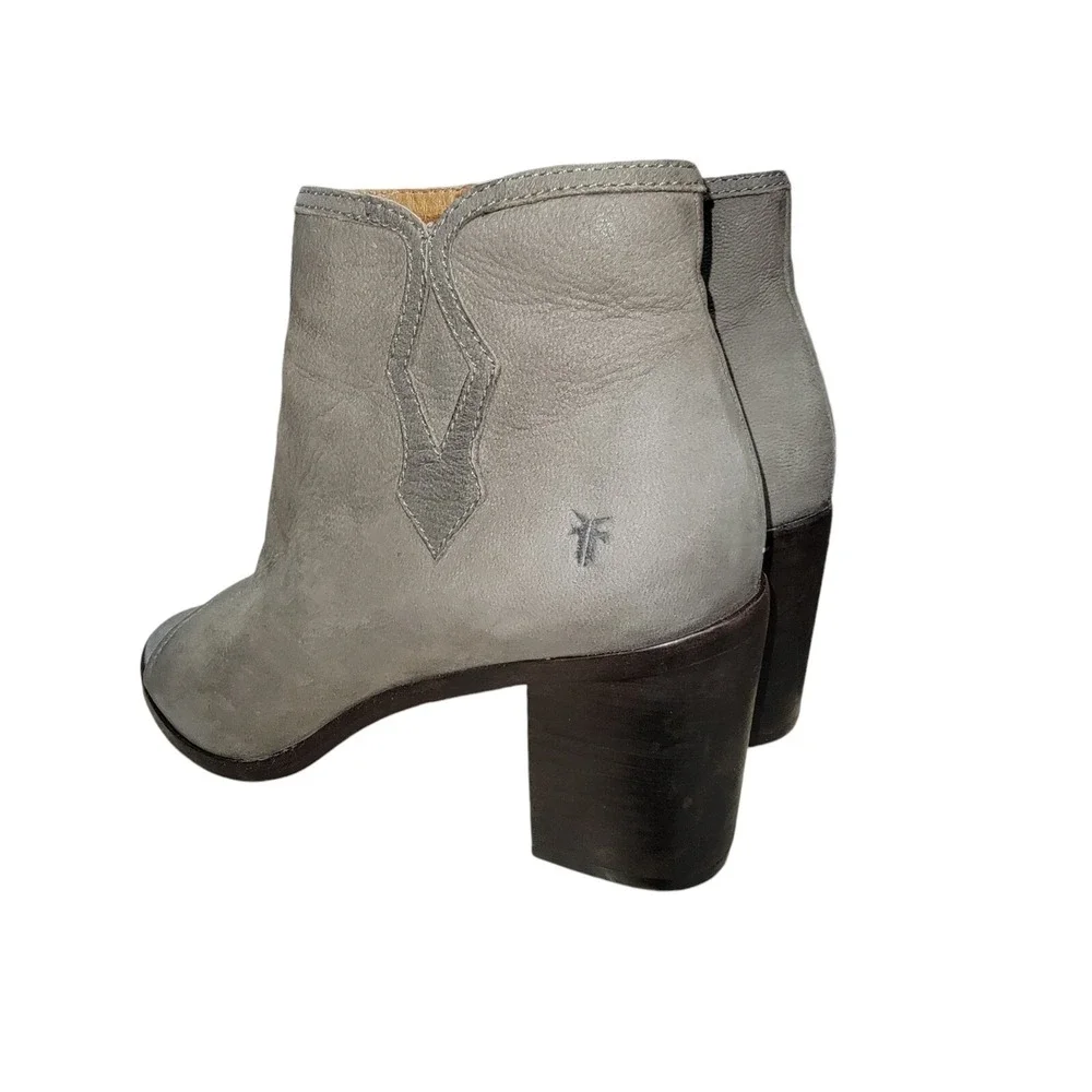 FRYE Boots Women 9.5M Gray Nubuck Leathe Ankle Bootie Danica Peep‎ Toe Heel Shoe